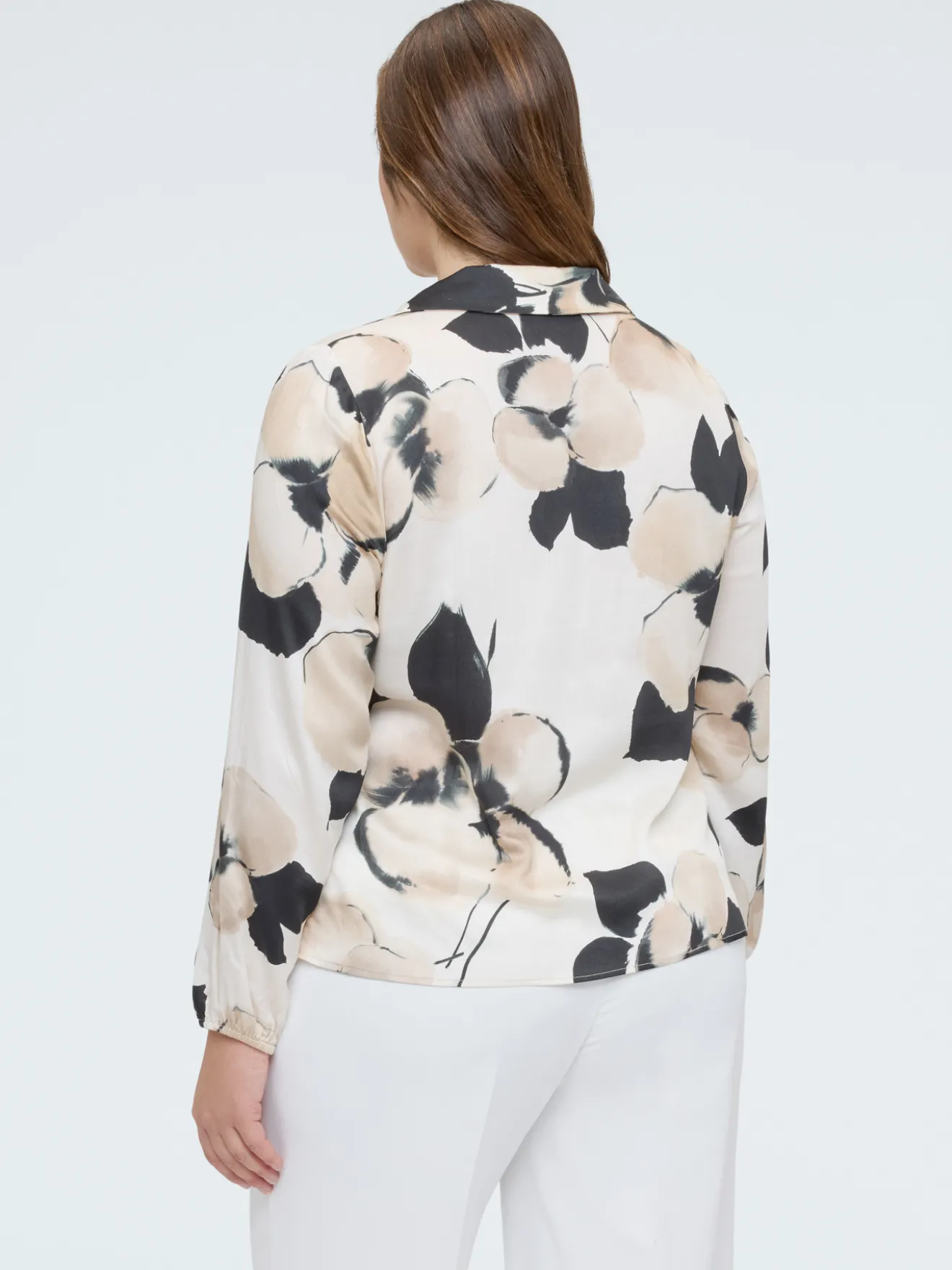 Blusa in raso con stampa floreale