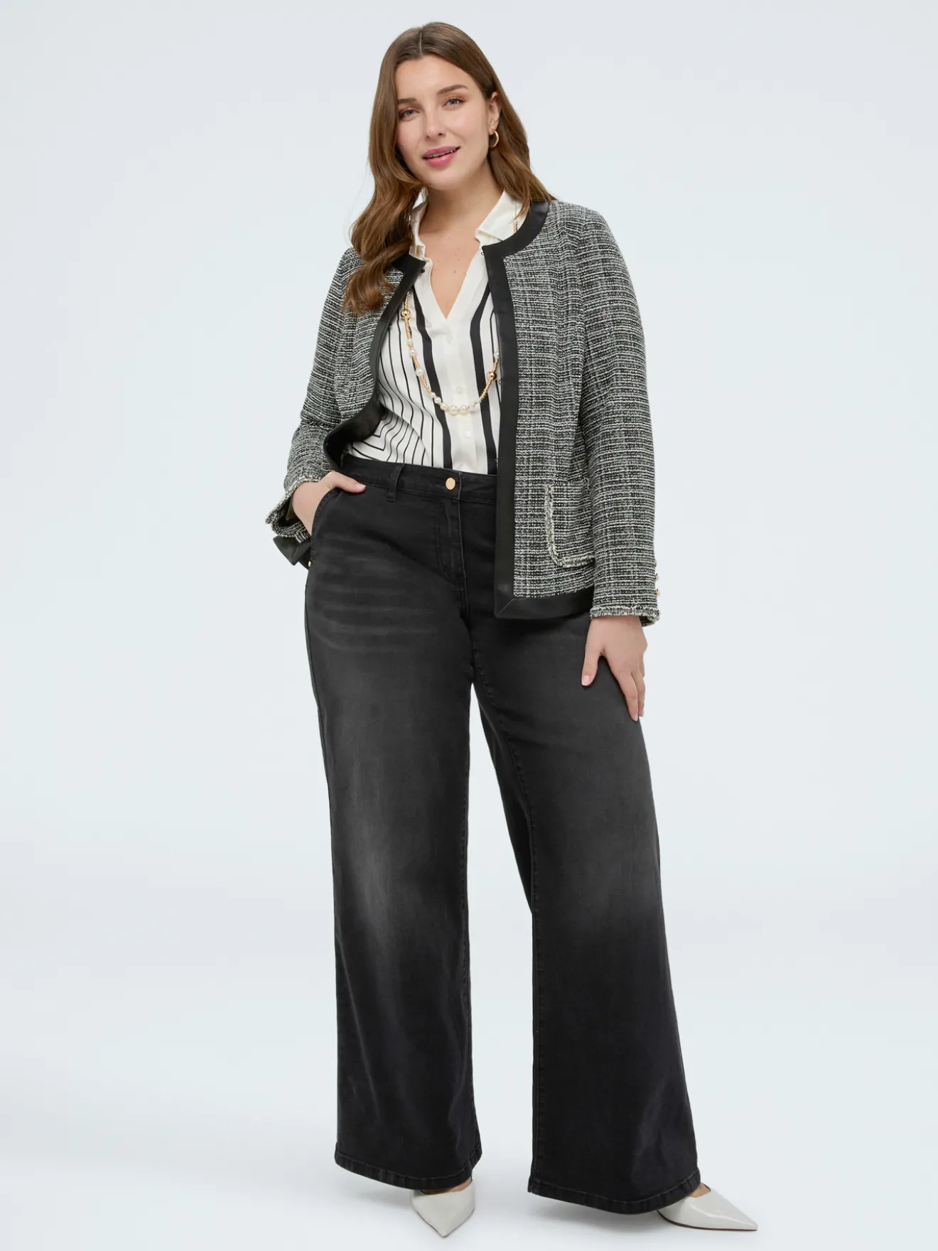 Jeans Wide Leg lavaggio black con charm