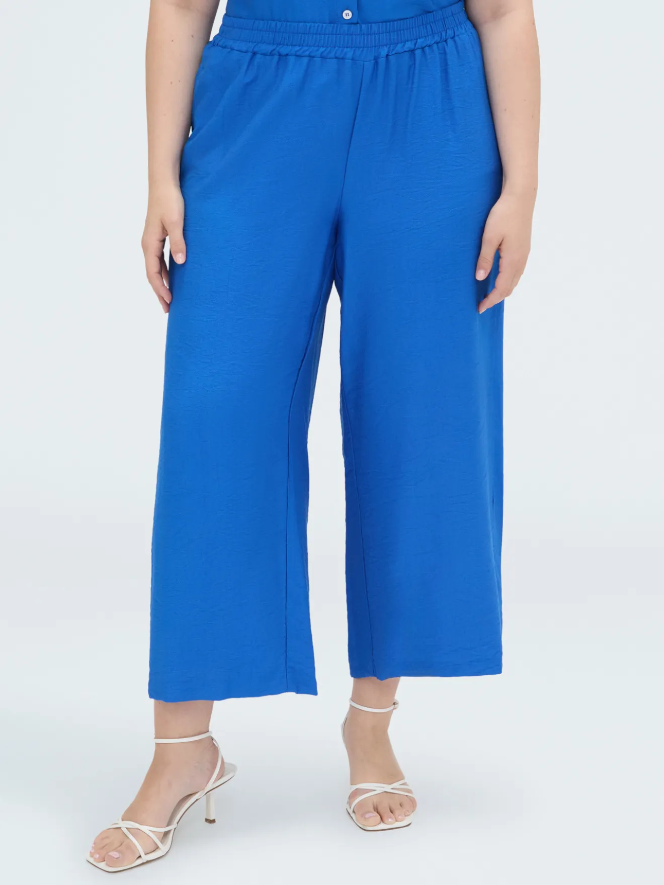 Pantaloni cropped in viscosa