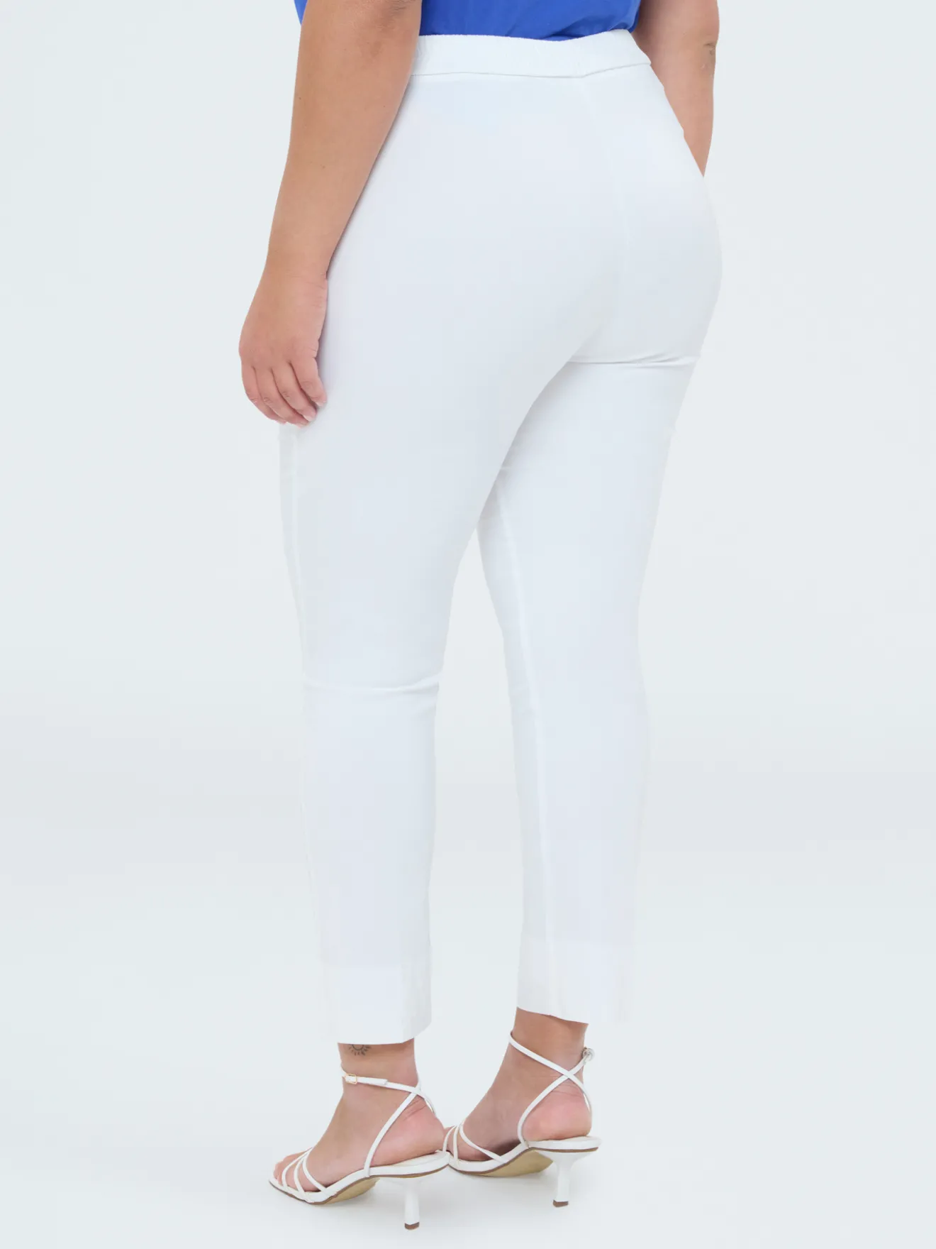 Pantaloni modello New York