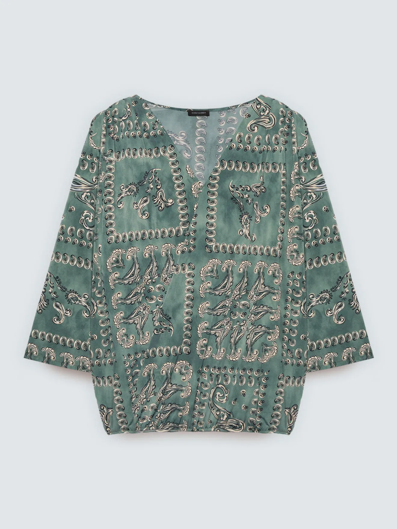 T-shirt in jersey con stampa paisley